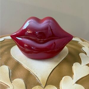 Valentine’s Day Ceramic Red Lips Table Decor